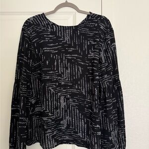Women’s Black Patterned Long-Sleeve Blouse